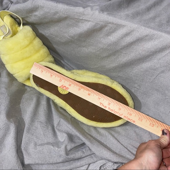UGG Women's "Fluff yeah" Slides 🌵 7 - Picture 11 of 17